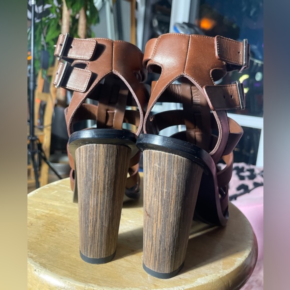 VINCE Nicolette Strappy Leather Sandal, Saddle - Picture 8 of 13